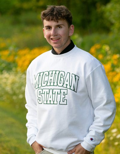 graduating-seniors-photographer-novi-mi