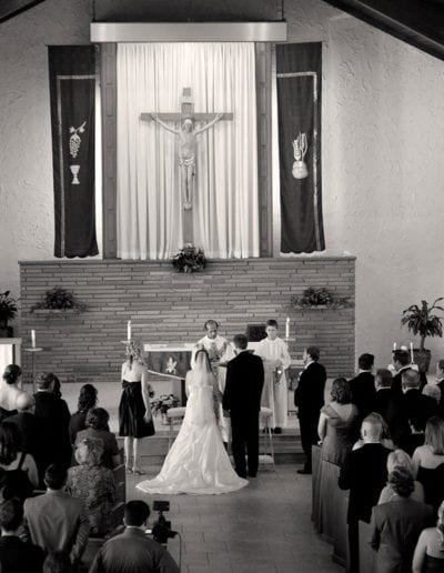 photographer-for-weddings-in-walled-lake