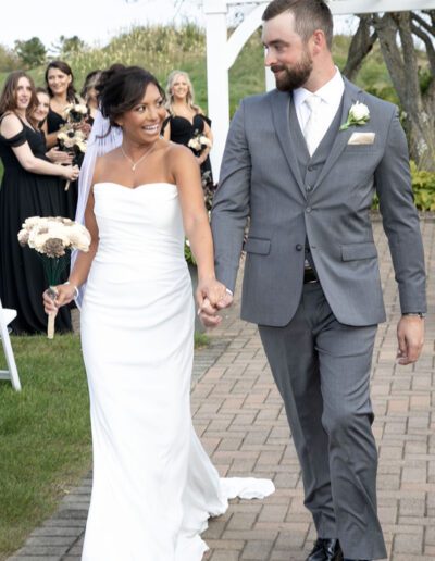 Wedding-Photographer-Near-Walled-Lake